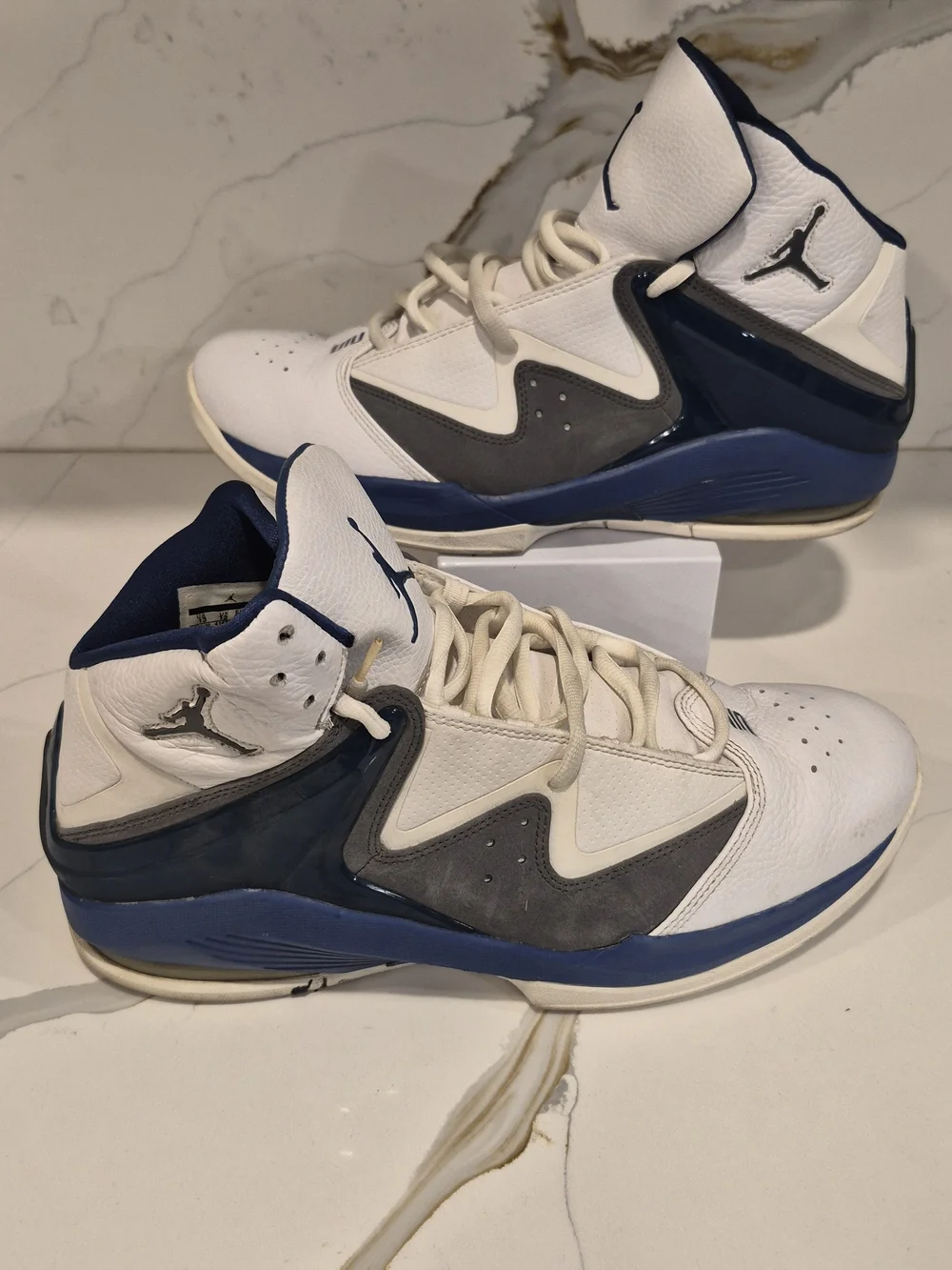 Jordan White and Navy Mid-Top Basketball Sneakers Size 13 414759-104